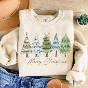 Merry Christmas TShirt, Christmas Tree TShirt, Vintage Christmas Tshirt, Classic Christmas, Tis the Season, Xmas Holiday, Merry and Bright