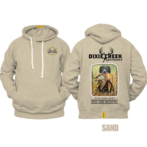 Ligosta Dixie Creek, Wildlife Collection Hoodie, Unisex Hoodie Featuring Black Lab With Duck, Perfect For Hunting Enthusiasts 023 - Image 6