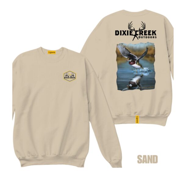 Ligosta Dixie Creek, Wildlife Collection Sweatshirt, Unisex Sweatshirt Featuring Flying Wood Duck Design, Waterfowl Enthusiasts - Image 6